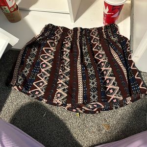 Aztec shorts large